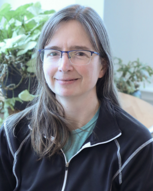 Headshot of Dr Melissa Andrew