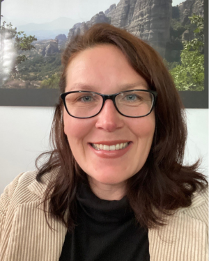 Headshot of Dr Shanna Trenaman